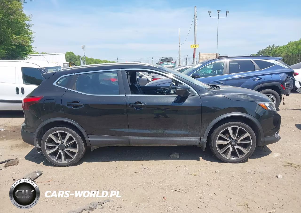 2018 Nissan Rogue Sport Sl VIN:JN1BJ1CR1JW252959 - 13