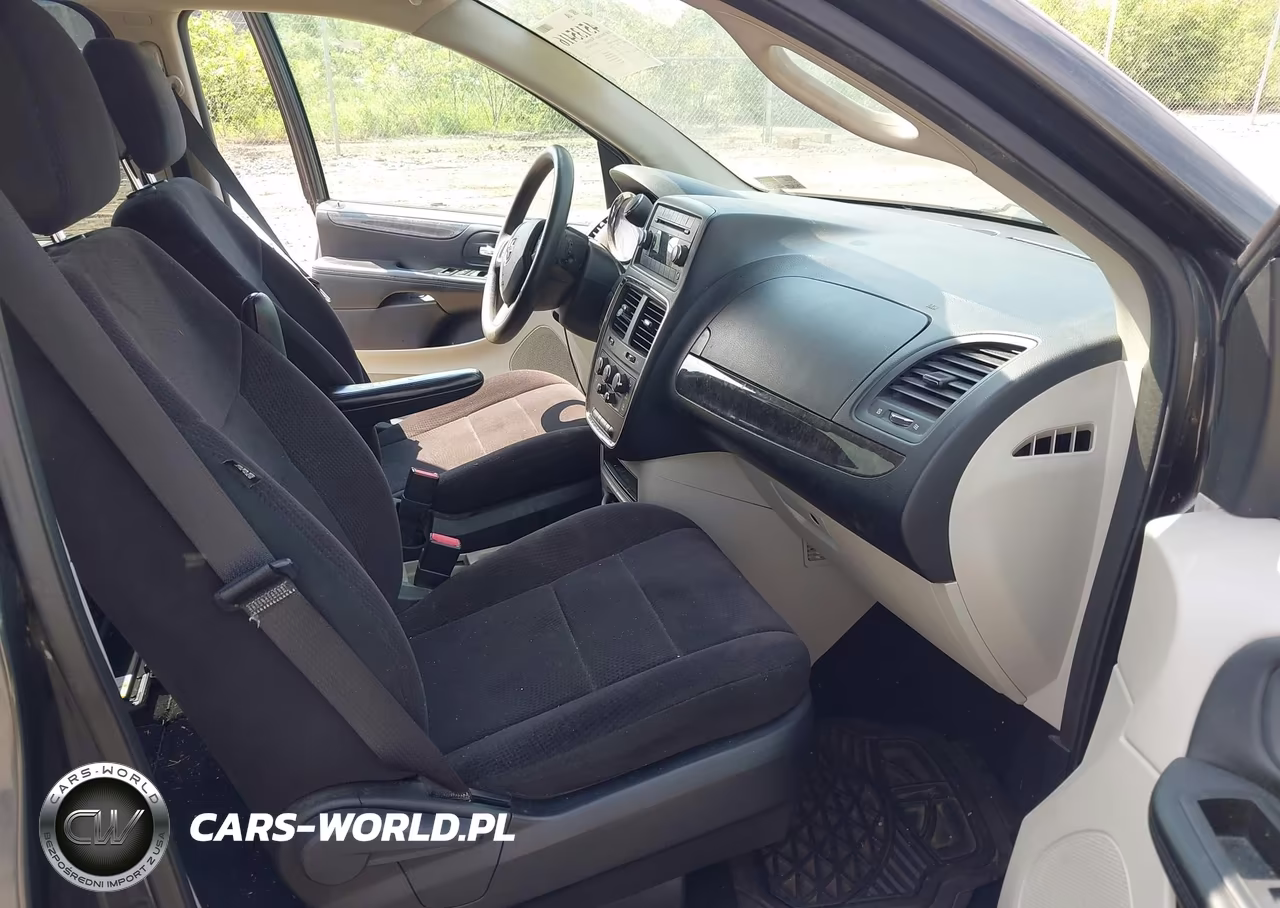 2011 Dodge Grand Caravan Express VIN:2D4RN4DG1BR722662 - 5