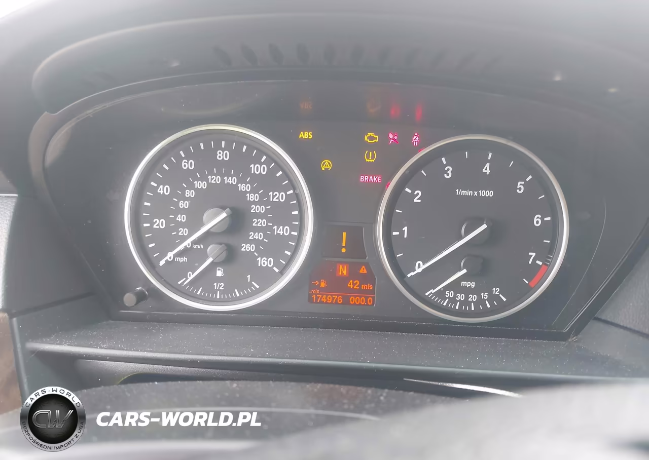 2009 BMW 528I VIN:WBANU53589C119924 - 7