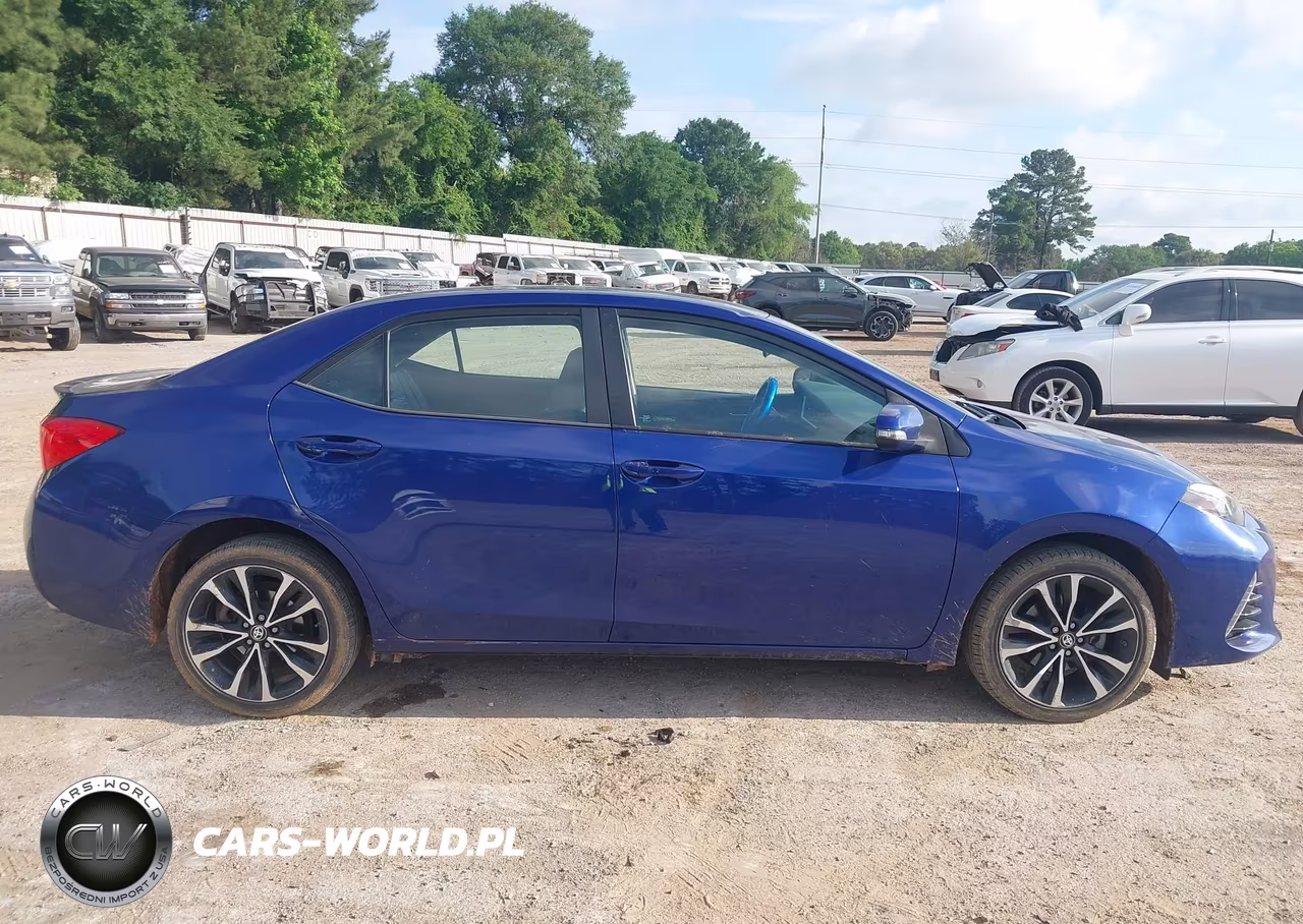 2017 Toyota Corolla Se VIN:5YFBURHE7HP643111 - 13