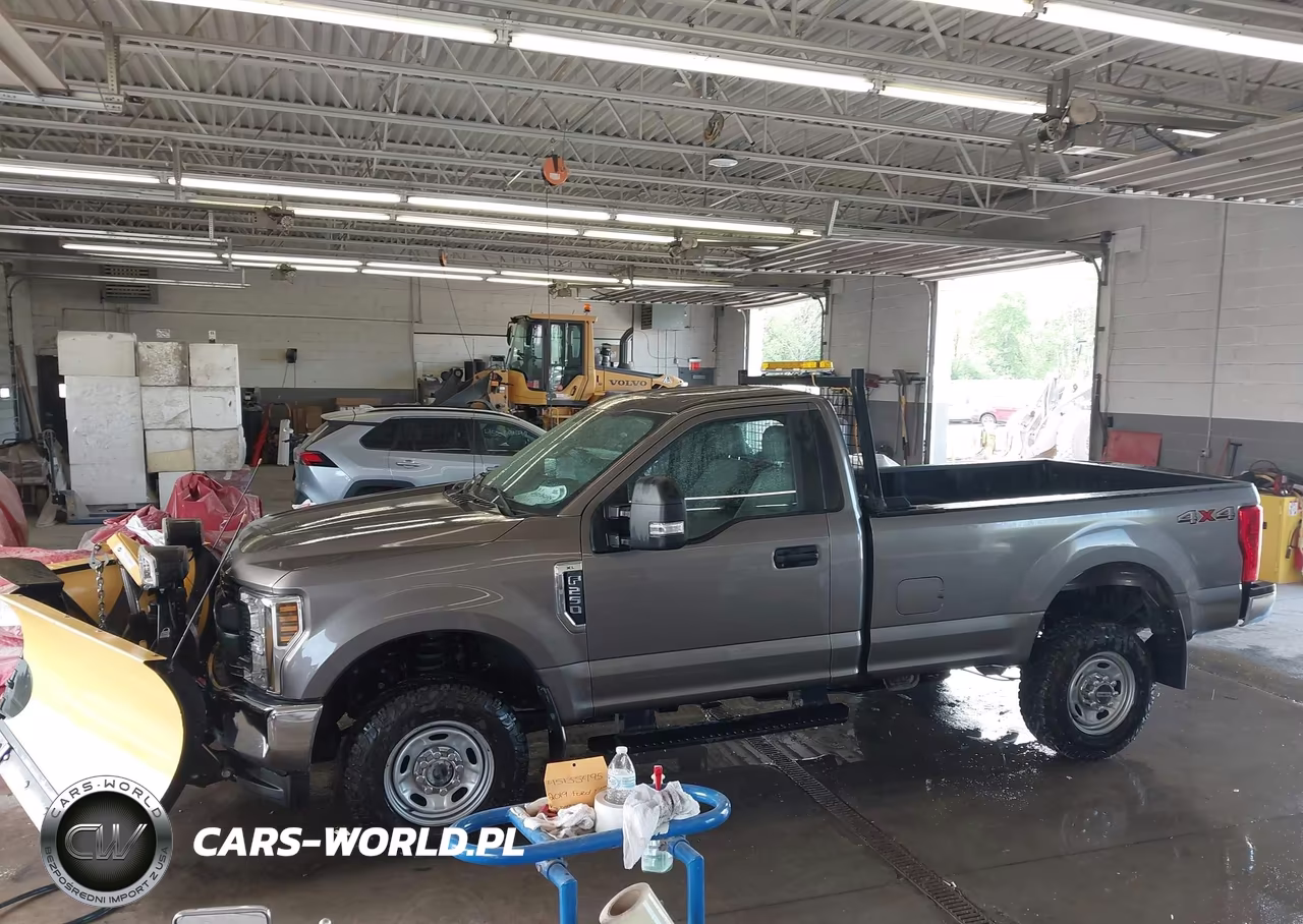 2019 Ford F-250 Xl VIN:1FTBF2B69KED43738 - 14