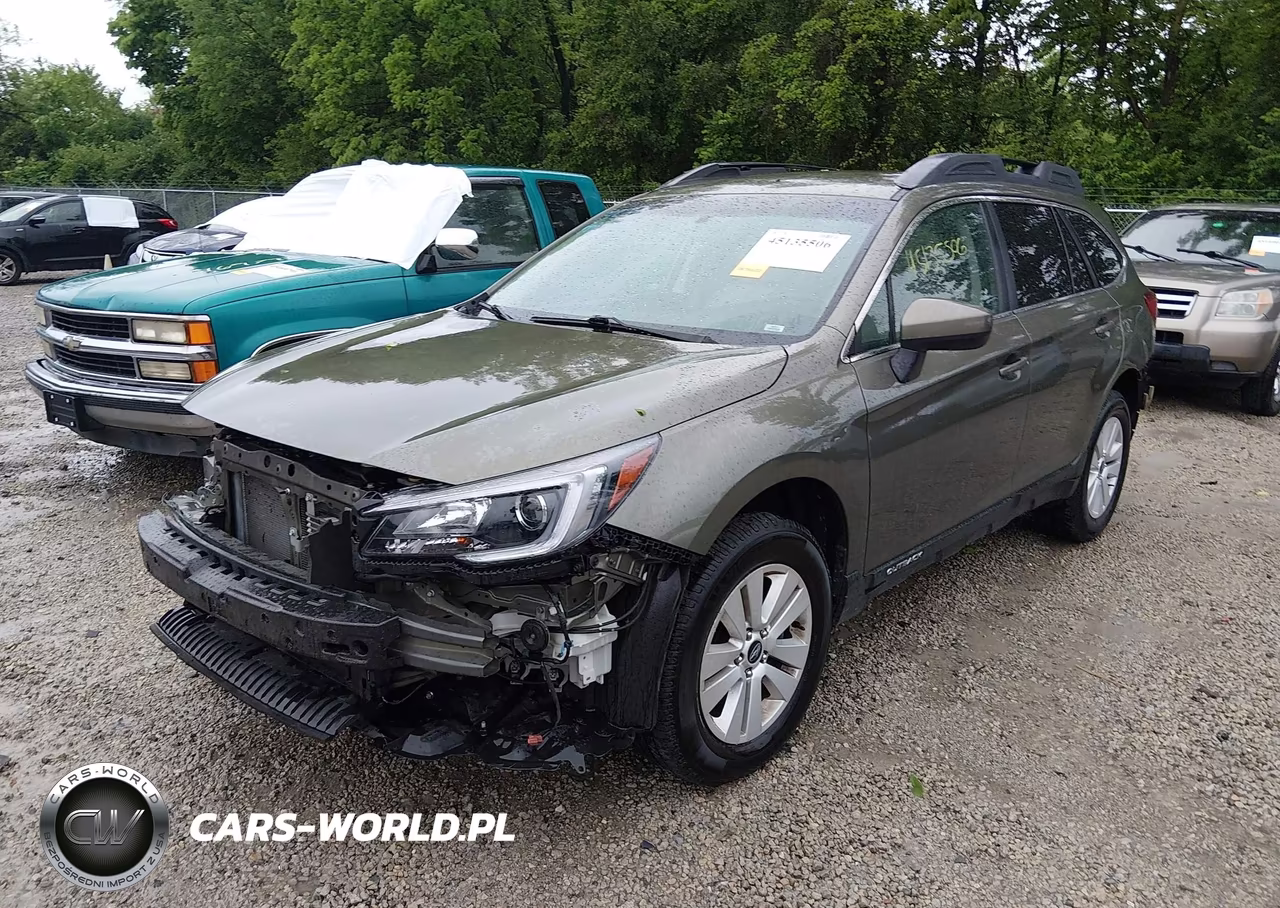 2018 Subaru Outback 2.5I Premium VIN:4S4BSACC4J3240257 - 2