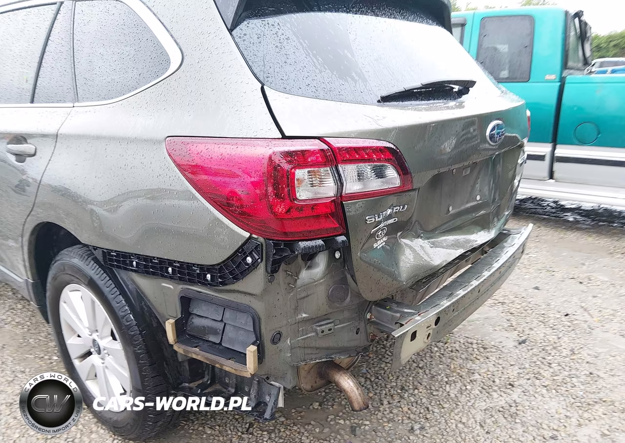 2018 Subaru Outback 2.5I Premium VIN:4S4BSACC4J3240257 - 20