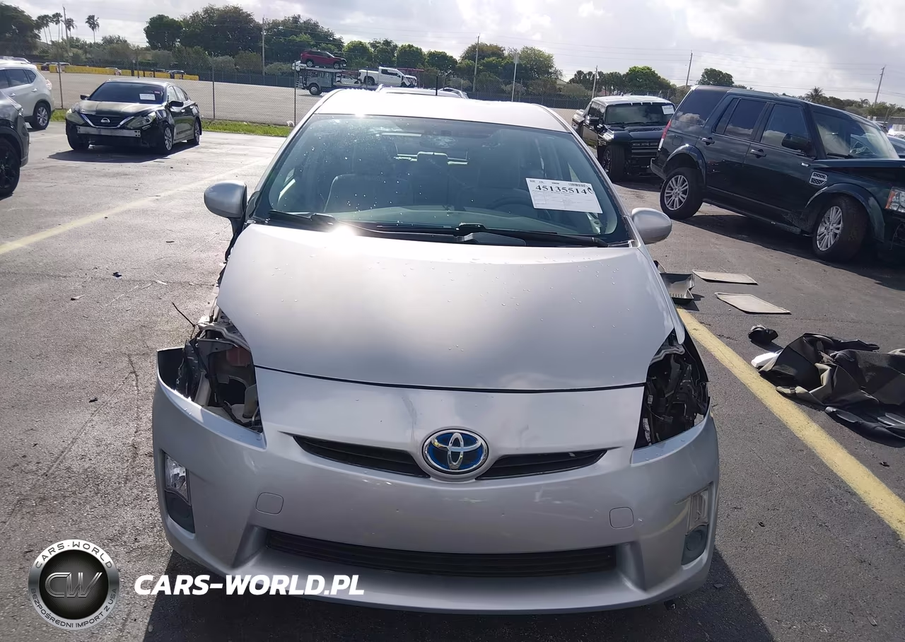 2011 Toyota Prius Two VIN:JTDKN3DU1B1380827 - 13