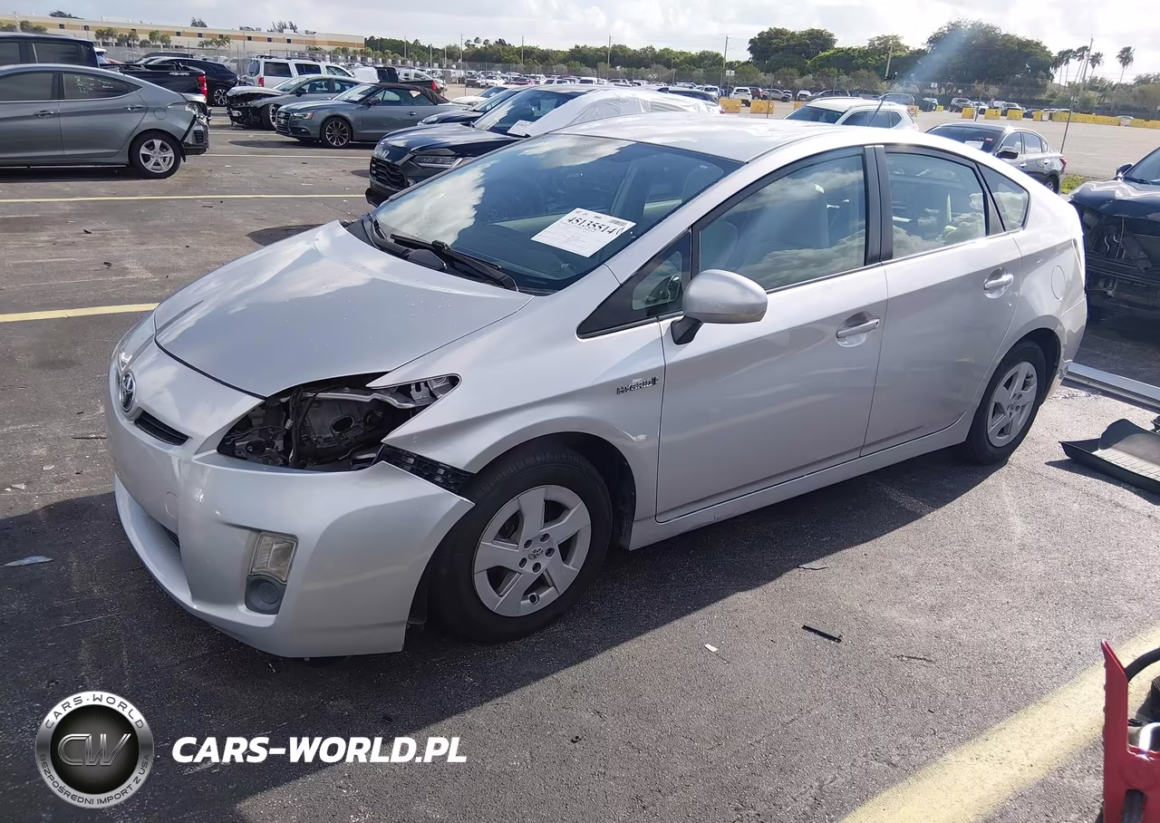 2011 Toyota Prius Two VIN:JTDKN3DU1B1380827 - 2