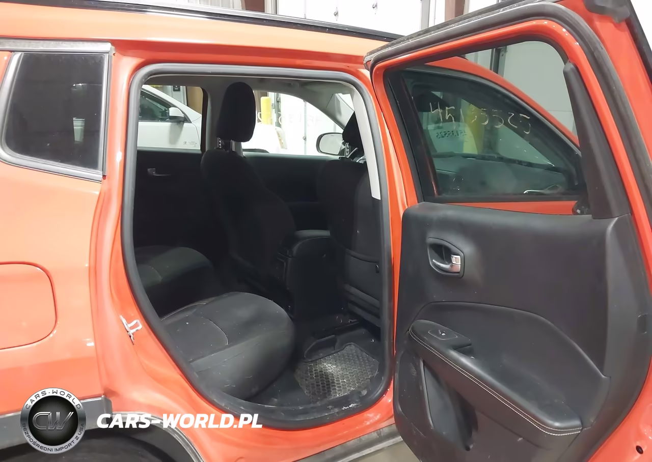 2021 Jeep Compass Sport 4X4 VIN:3C4NJDAB1MT504284 - 8