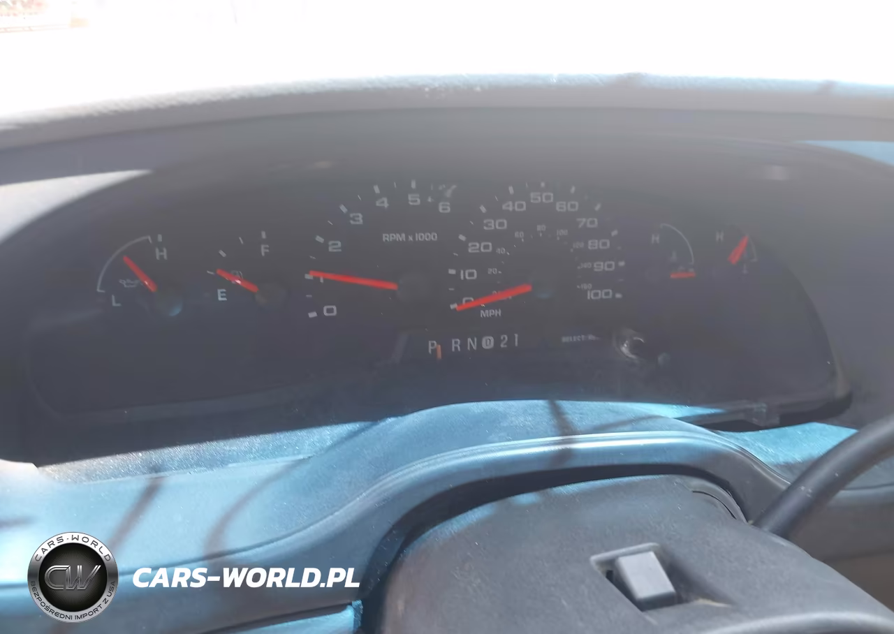 2005 Ford E-150 Commercial-Recreational VIN:1FTRE14W45HA71563 - 7