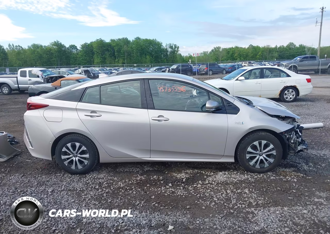 2020 Toyota Prius Prime Limited VIN:JTDKARFP9L3147645 - 14