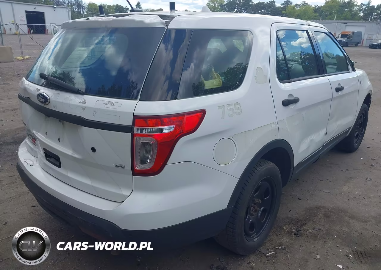 2014 Ford Utility Police Interceptor VIN:1FM5K8AR5EGC50081 - 4