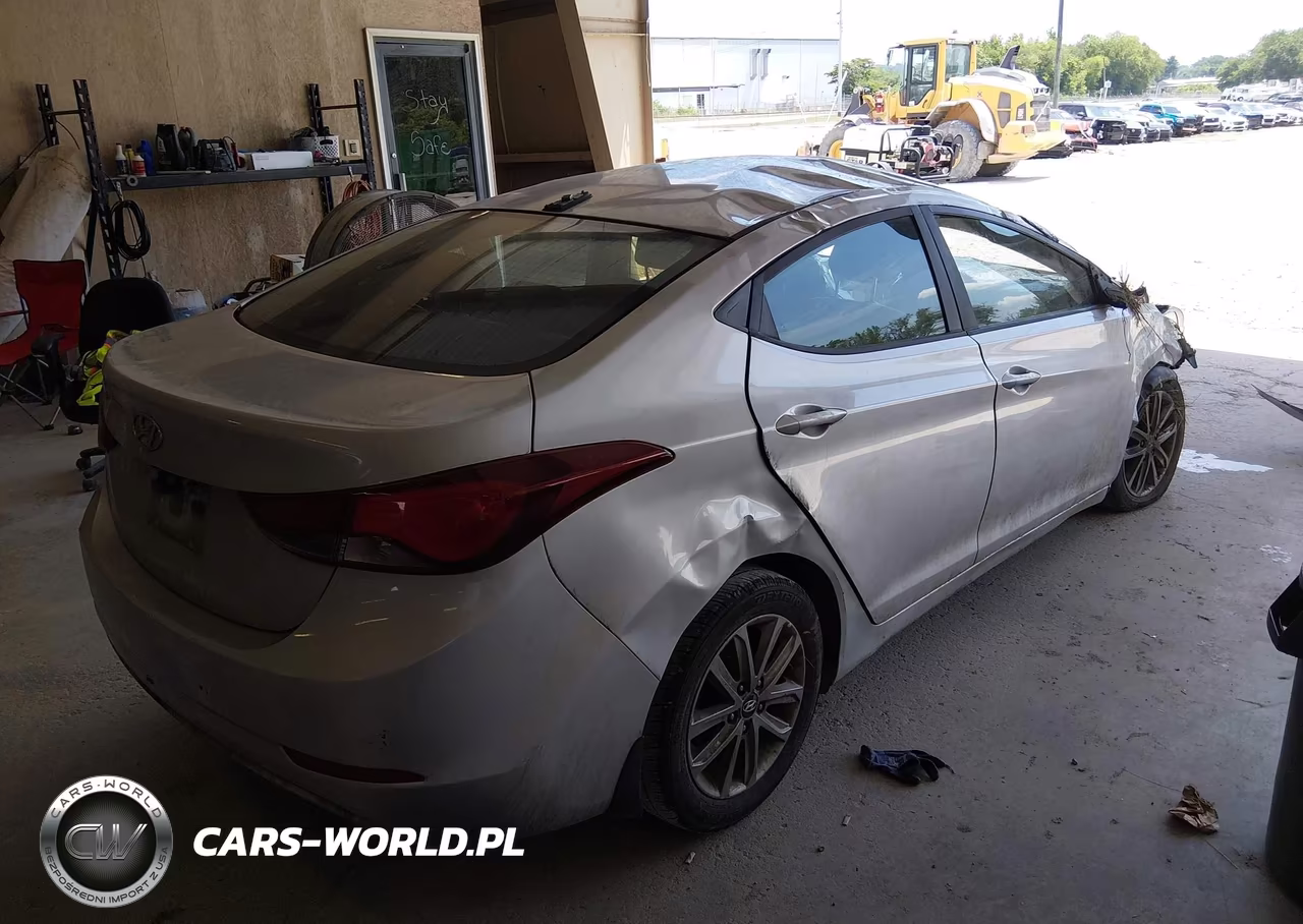 2016 Hyundai Elantra Se VIN:5NPDH4AE7GH781639 - 4