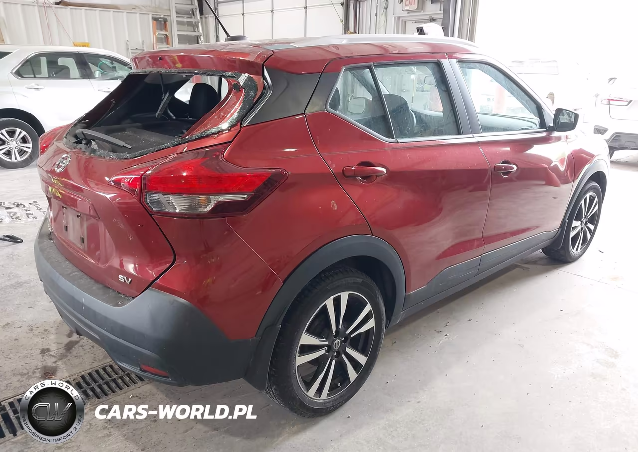 2018 Nissan Kicks Sv VIN:3N1CP5CU2JL531471 - 4