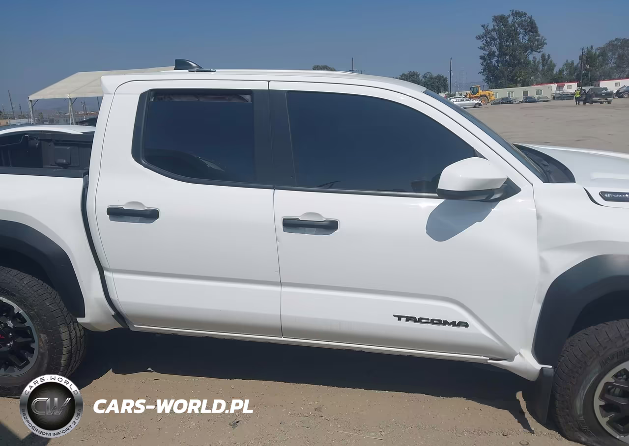 2025 Toyota Tacoma Hybrid Trd Off Road VIN:3TYLC5LN7ST034241 - 13