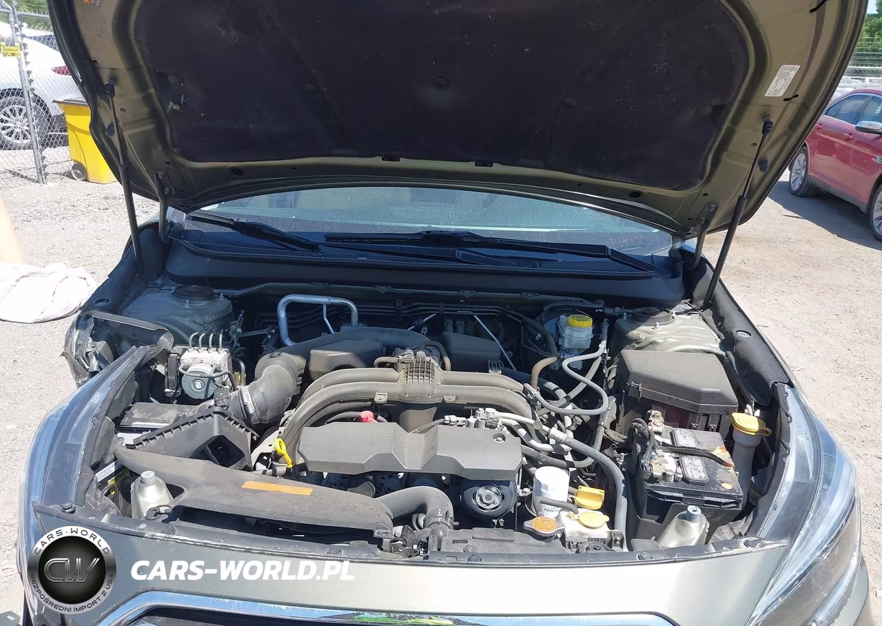 2018 Subaru Outback 2.5I Premium VIN:4S4BSADC0J3362354 - 10