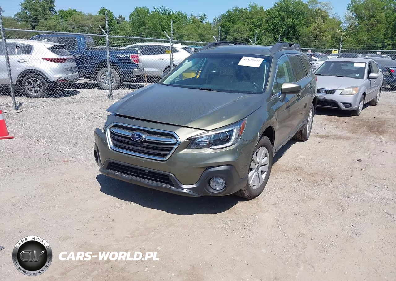 2018 Subaru Outback 2.5I Premium VIN:4S4BSADC0J3362354 - 2