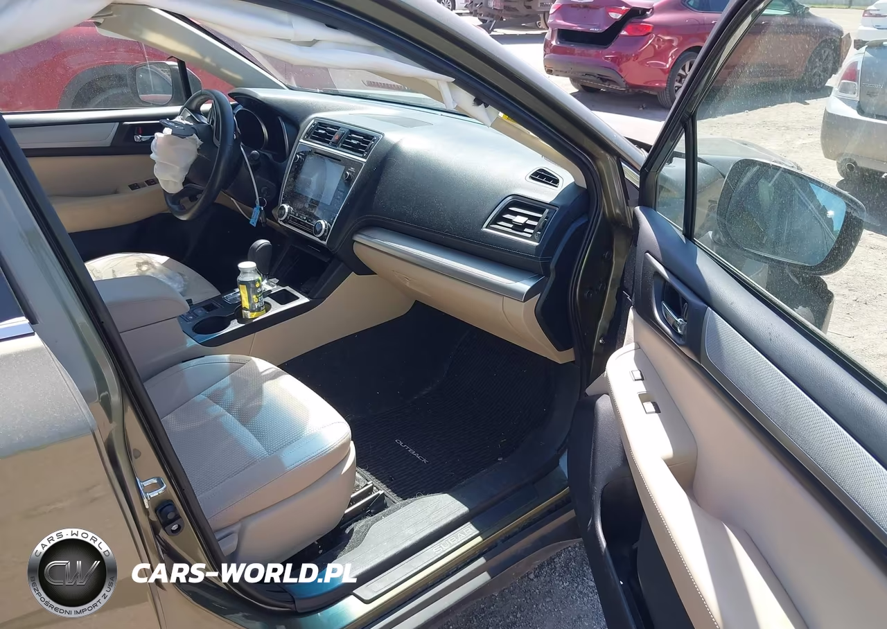 2018 Subaru Outback 2.5I Premium VIN:4S4BSADC0J3362354 - 5