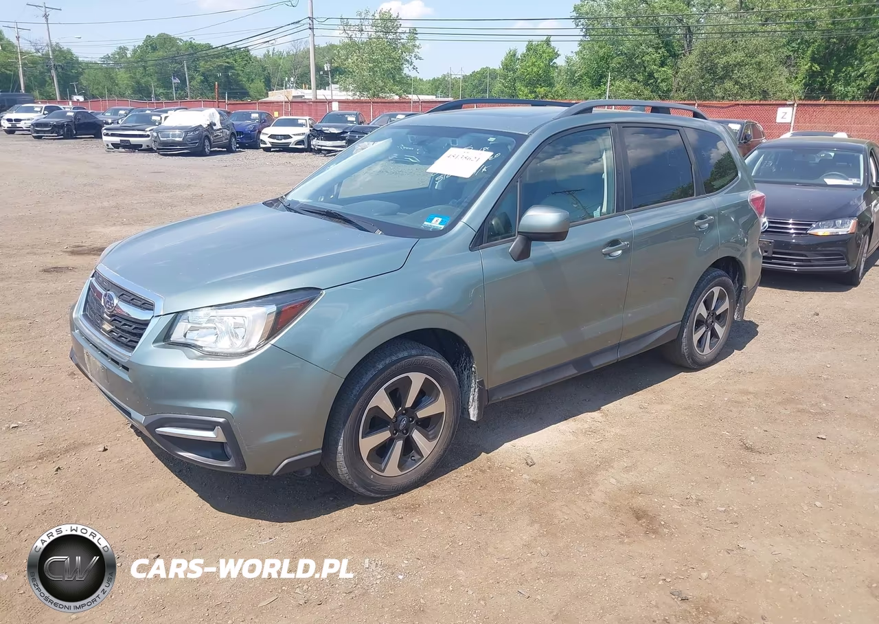 2017 Subaru Forester 2.5I Premium VIN:JF2SJAGC8HH427145 - 2