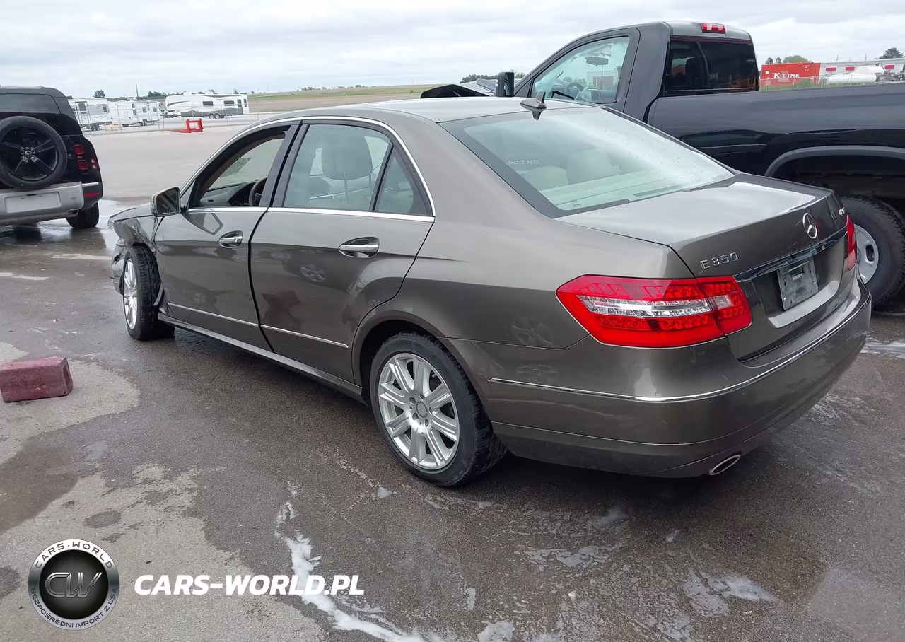2013 Mercedes-Benz E 350 4Matic VIN:WDDHF8JBXDA688935 - 3