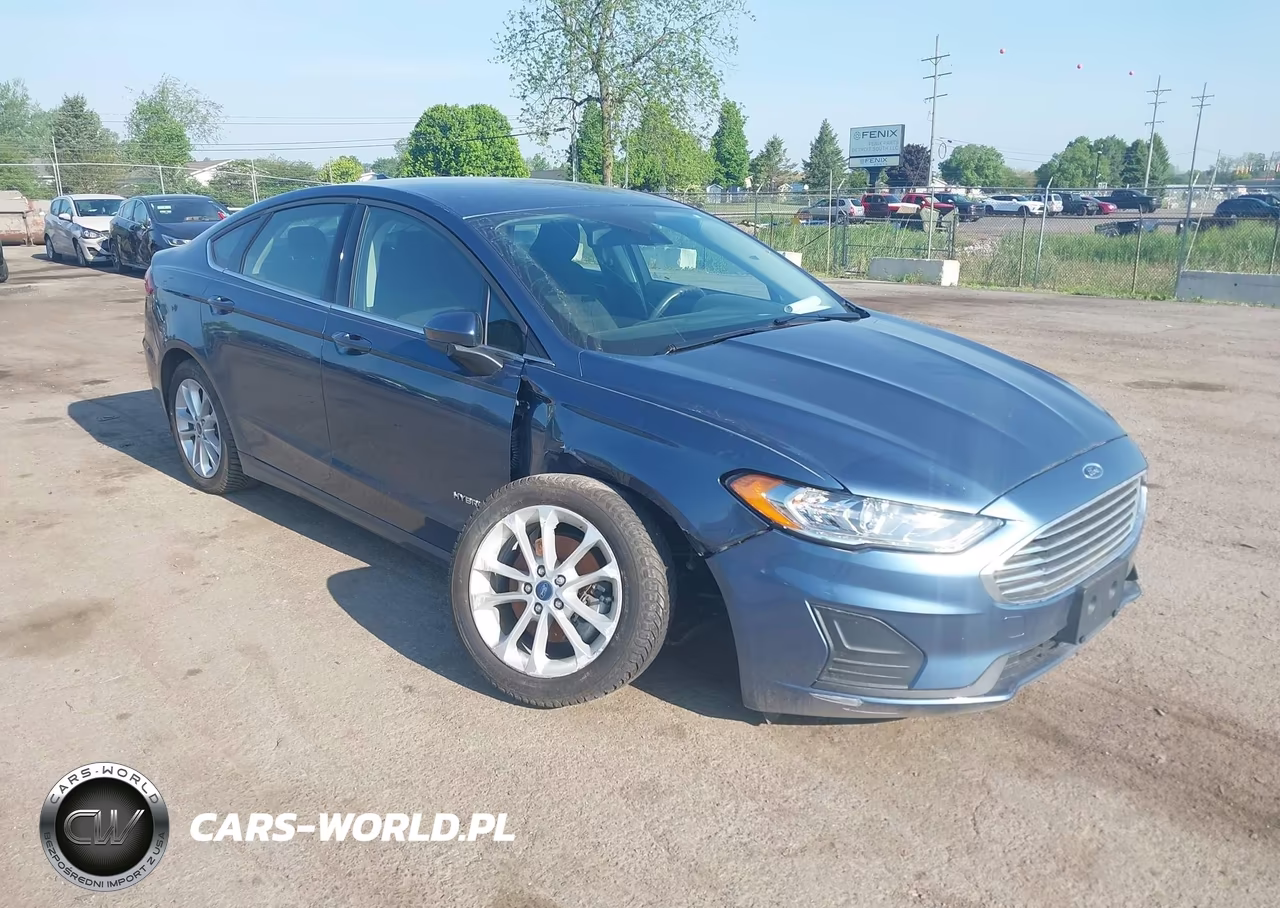 2019 Ford Fusion Hybrid Se – zdjęcie 1 z 16