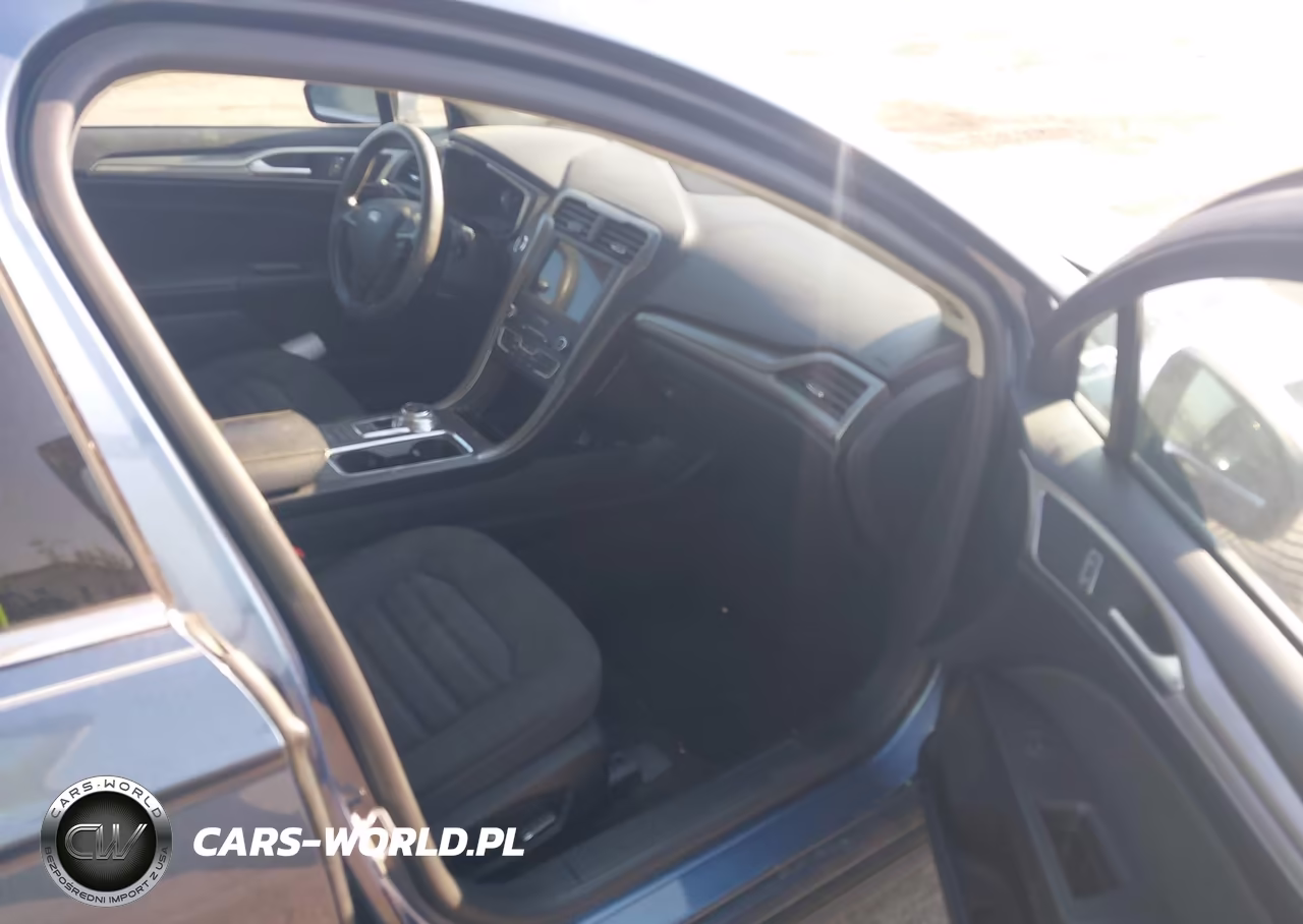 2019 Ford Fusion Hybrid Se VIN:3FA6P0LU5KR131843 - 5