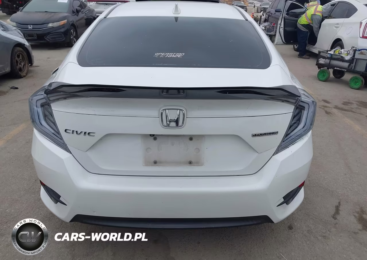 2016 Honda Civic Touring VIN:2HGFC1F95GH645604 - 16