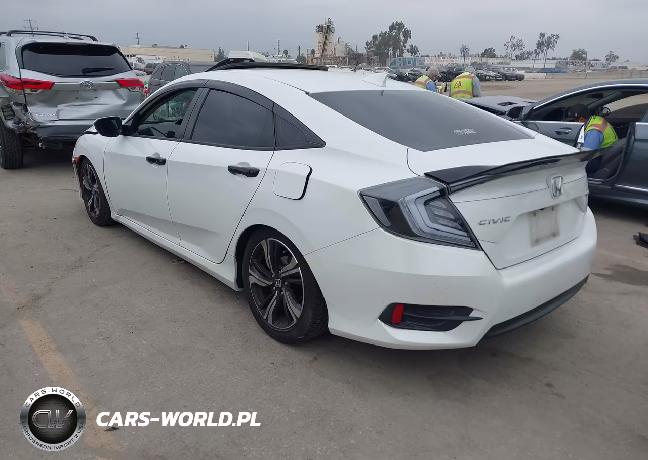 2016 Honda Civic Touring VIN:2HGFC1F95GH645604 - 3