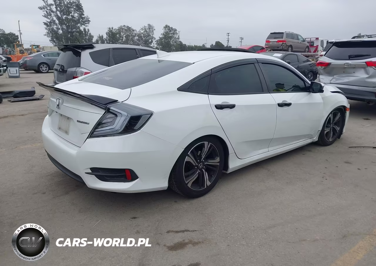 2016 Honda Civic Touring VIN:2HGFC1F95GH645604 - 4