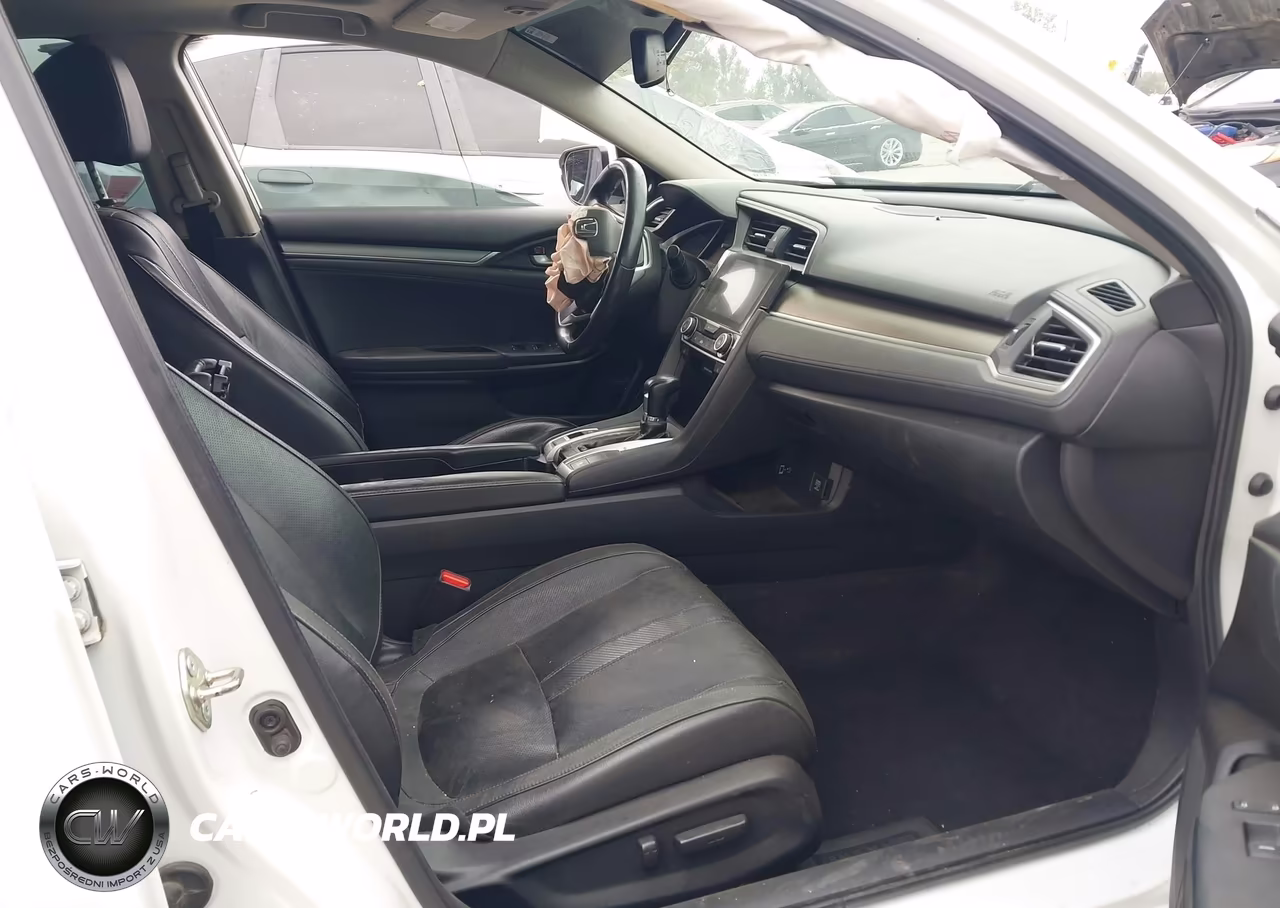 2016 Honda Civic Touring VIN:2HGFC1F95GH645604 - 5
