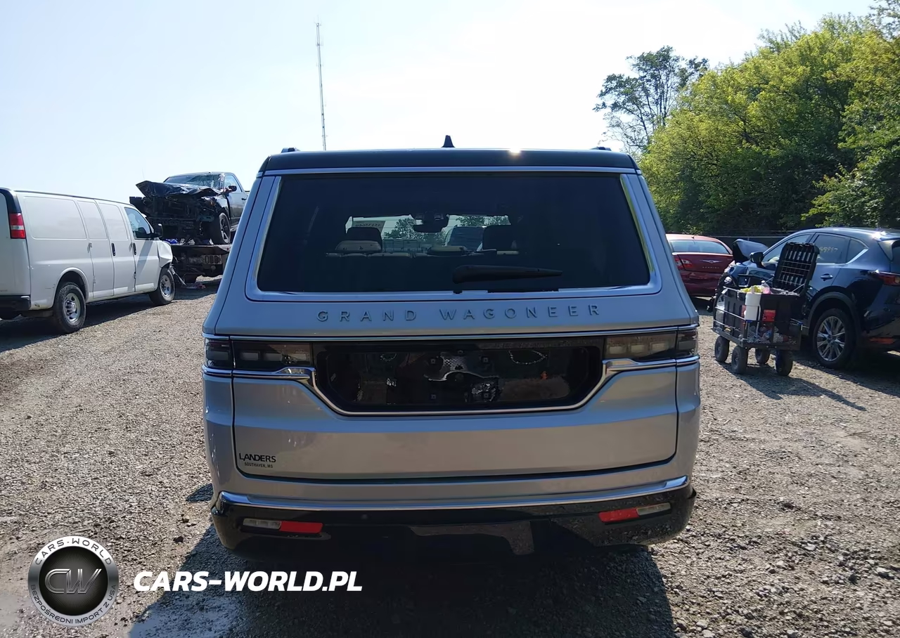 2025 Jeep Grand Wagoneer 4X4 VIN:1C4SJVEP9SS502344 - 17