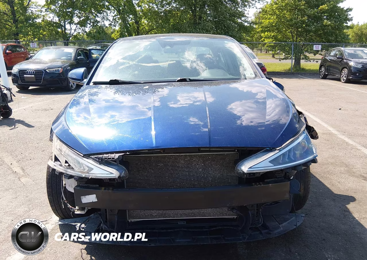 2020 Hyundai Elantra Sel VIN:5NPD84LF9LH631757 - 12