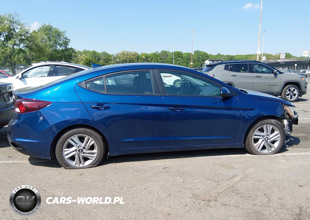 2020 Hyundai Elantra Sel VIN:5NPD84LF9LH631757 - 13