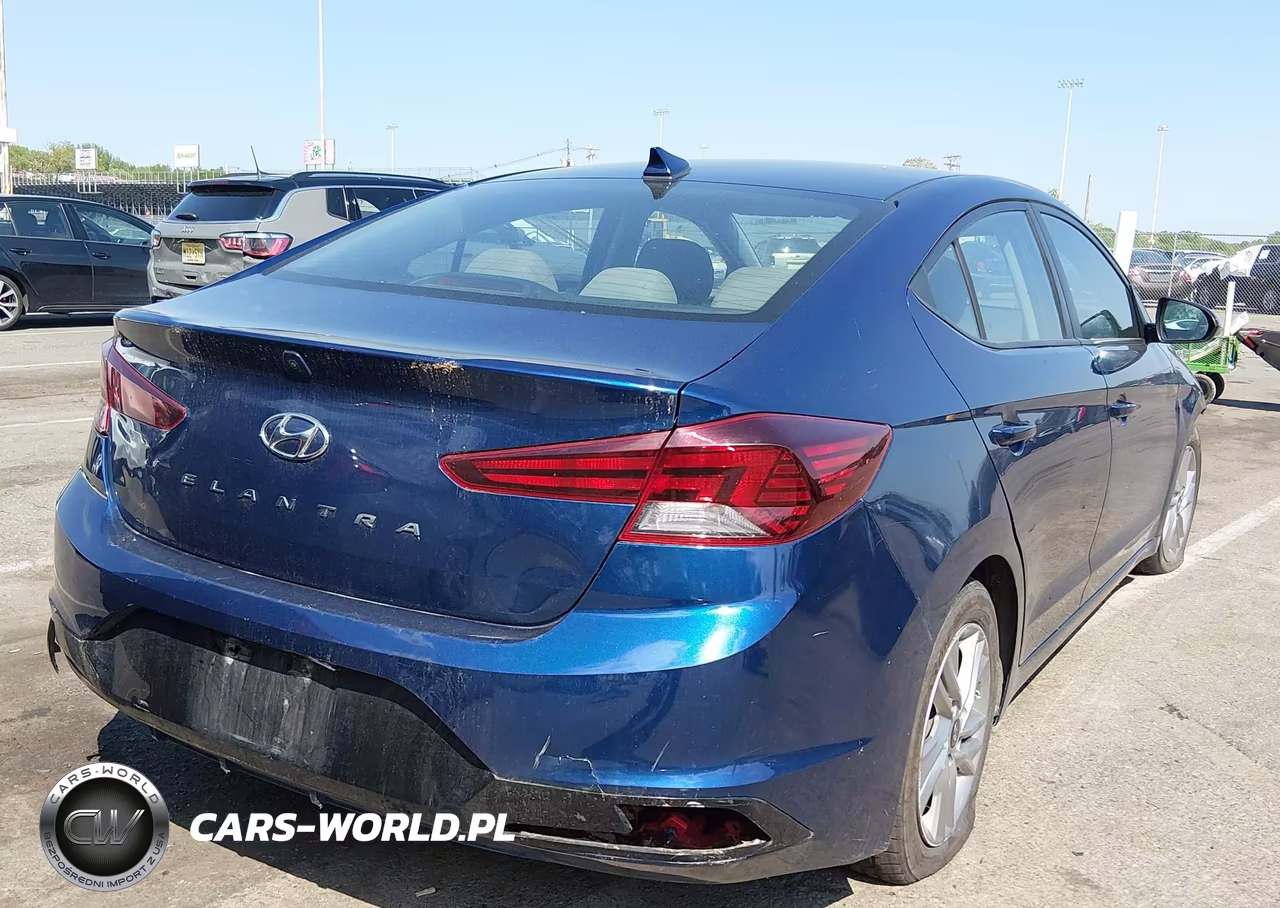 2020 Hyundai Elantra Sel VIN:5NPD84LF9LH631757 - 4