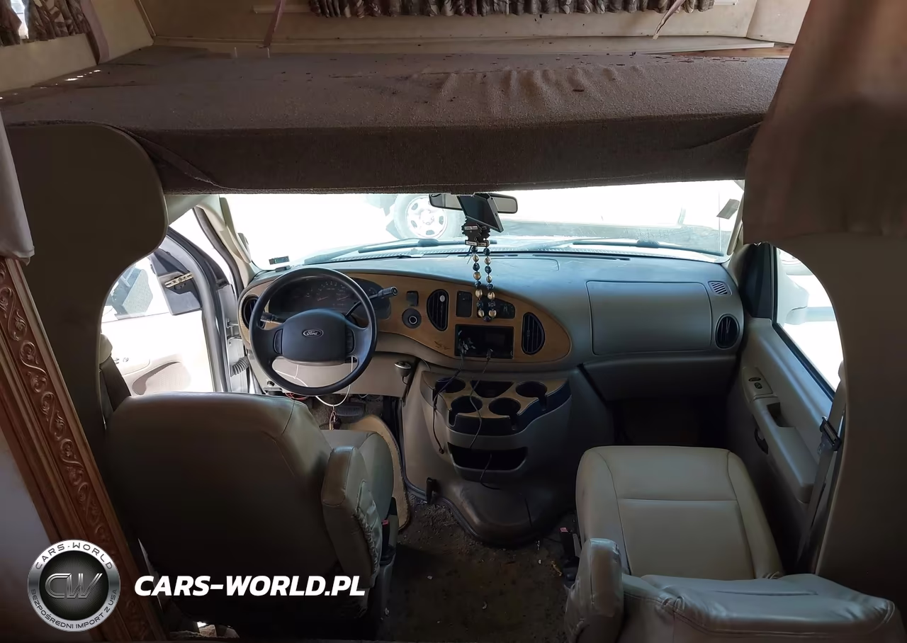 2006 Ford E-450 Cutaway VIN:1FDXE45S06HA93240 - 12
