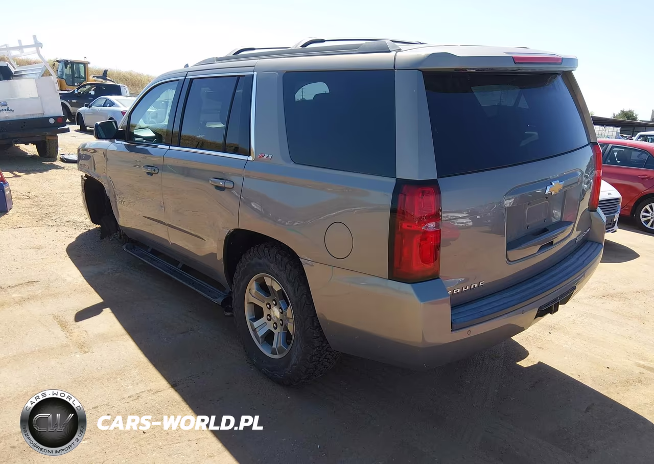 2017 Chevrolet Tahoe Lt VIN:1GNSKBKCXHR225823 - 3
