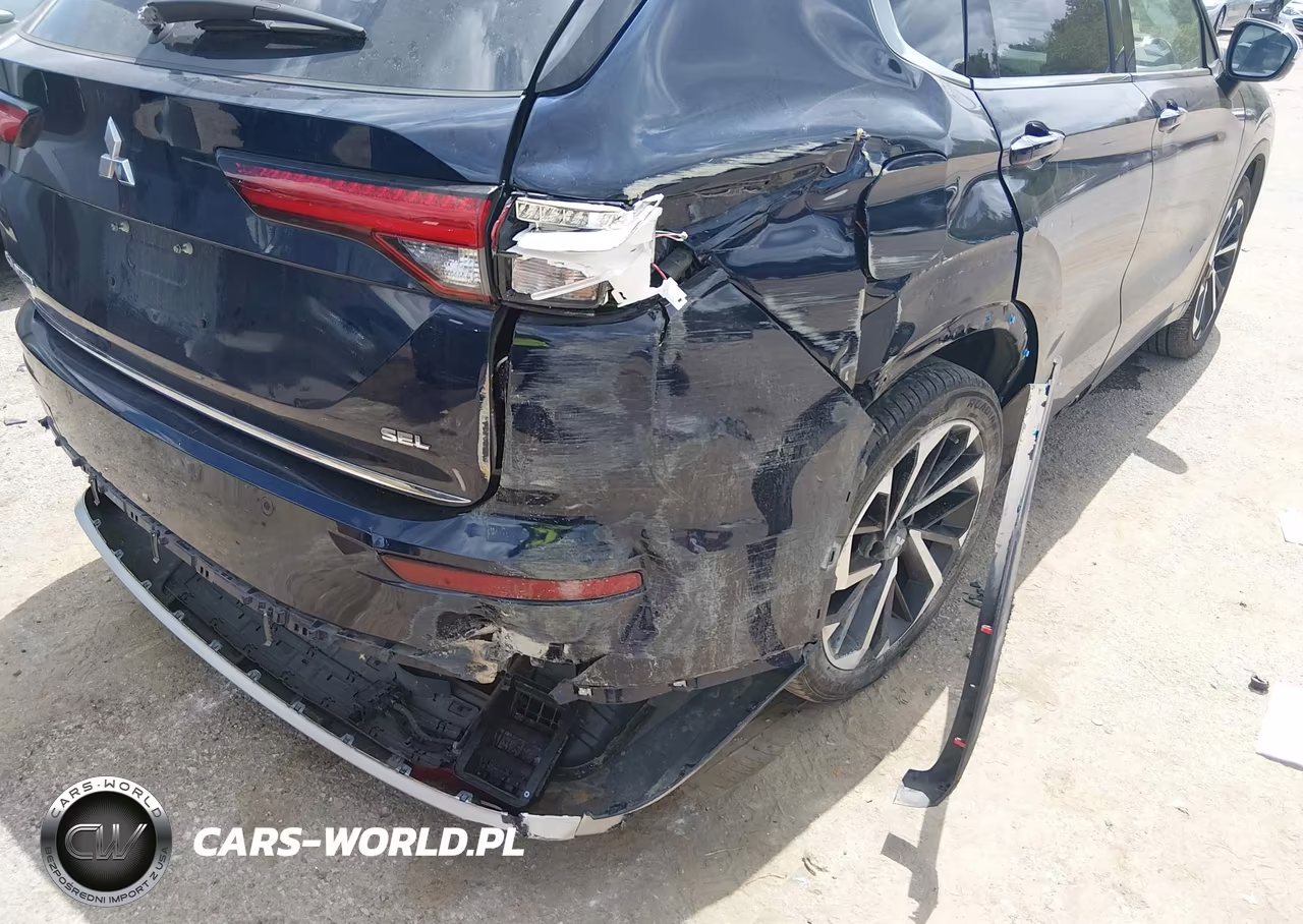 2023 Mitsubishi Outlander Sel 2.5 2Wd-Sel Black Edition 2Wd VIN:JA4J3VA85PZ007085 - 6