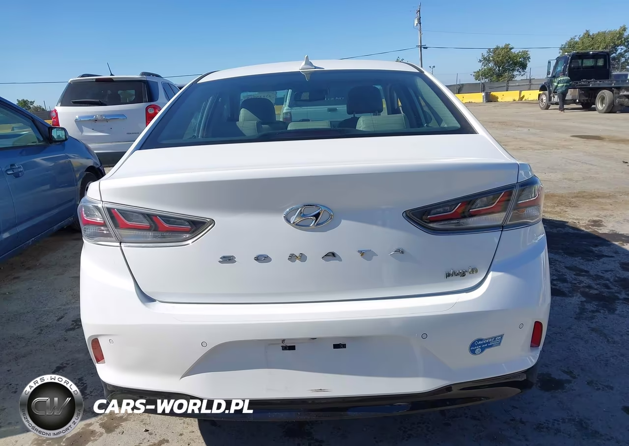 2019 Hyundai Sonata Plug-In Hybrid Limited VIN:KMHE54L23KA090250 - 16