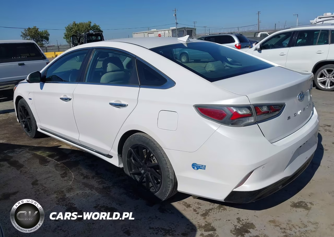 2019 Hyundai Sonata Plug-In Hybrid Limited VIN:KMHE54L23KA090250 - 3