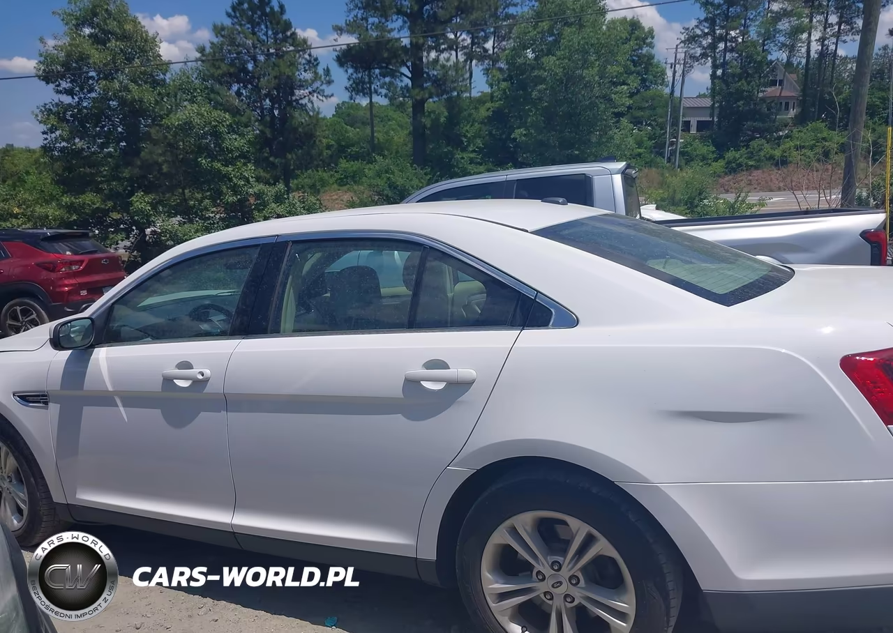 2016 Ford Taurus Sel VIN:1FAHP2E80GG146494 - 14