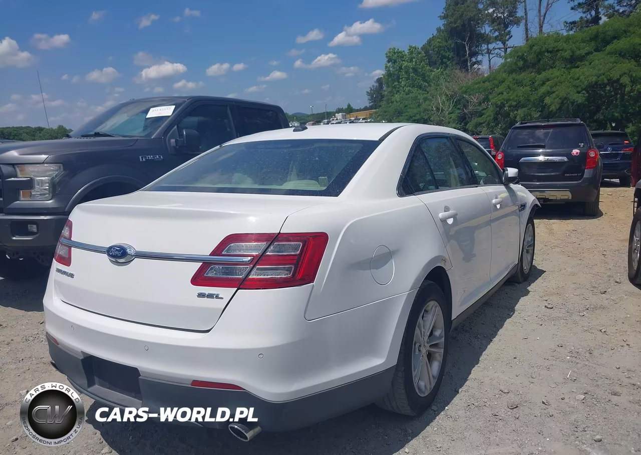 2016 Ford Taurus Sel VIN:1FAHP2E80GG146494 - 4