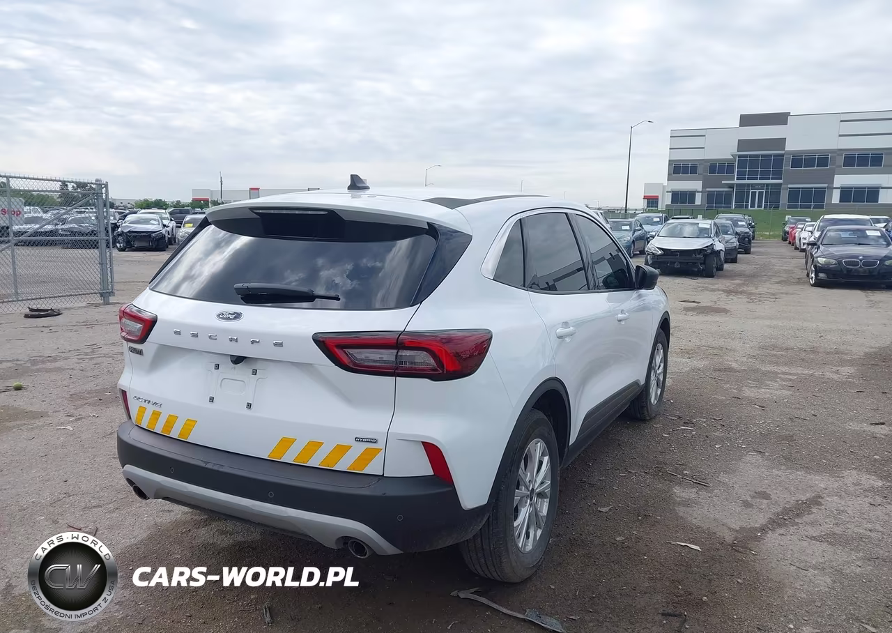2023 Ford Escape Active VIN:1FMCU0GZ3PUA68605 - 4