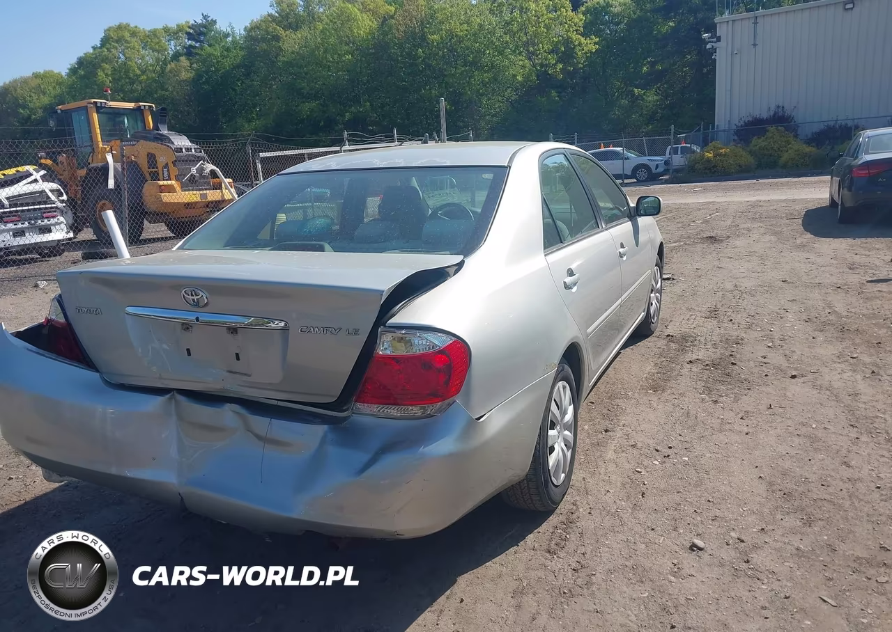 2006 Toyota Camry Le VIN:4T1BE32K76U160724 - 4