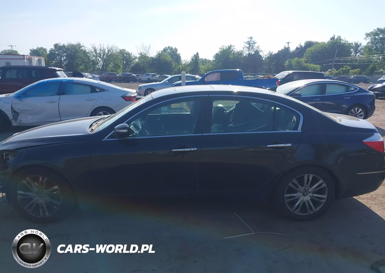 2011 Hyundai Genesis 3.8 VIN:KMHGC4DE8BU122342 - 15