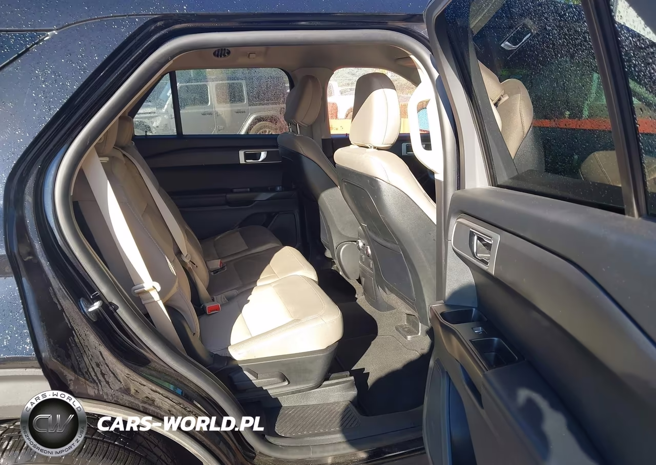 2020 Ford Explorer VIN:1FMSK8BH2LGB24086 - 8