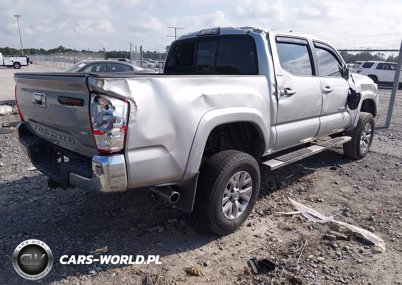 2017 Toyota Tacoma Sr5 V6 VIN:5TFAZ5CN9HX050722 - 4