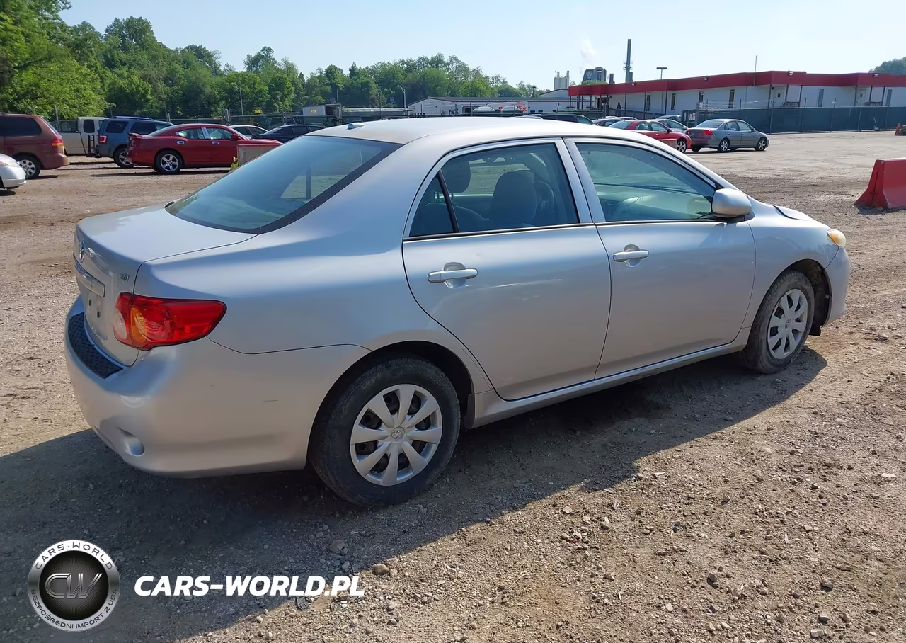 2010 Toyota Corolla Le VIN:2T1BU4EE9AC515157 - 4