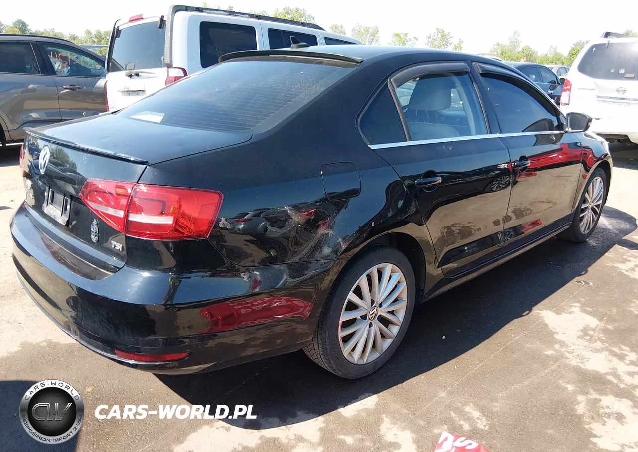 2015 Volkswagen Jetta 1.8T Se VIN:3VWD17AJXFM214236 - 4