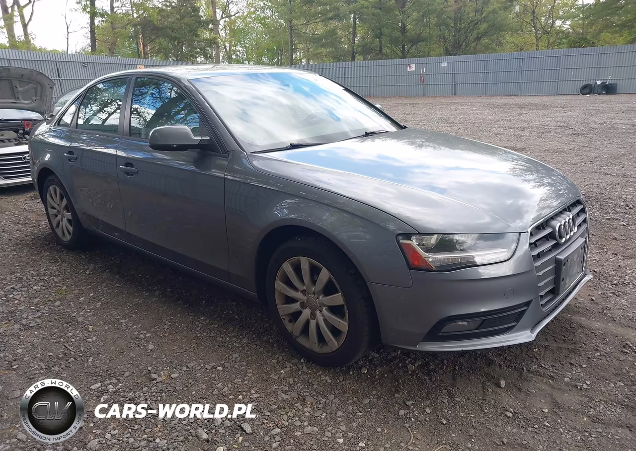 Główne zdjęcie 2013 Audi A4 2.0T Premium