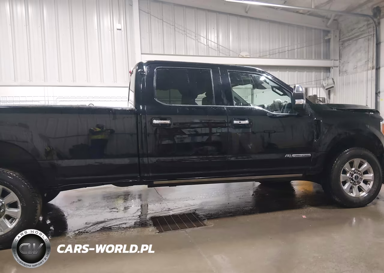 2018 Ford F-350 Platinum VIN:1FT8W3BTXJEB12092 - 13