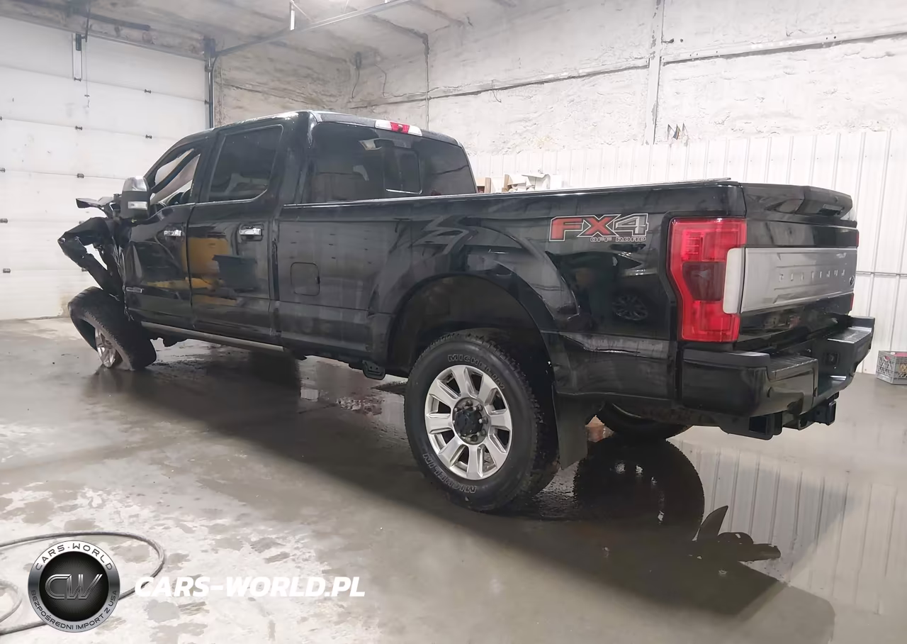 2018 Ford F-350 Platinum VIN:1FT8W3BTXJEB12092 - 3