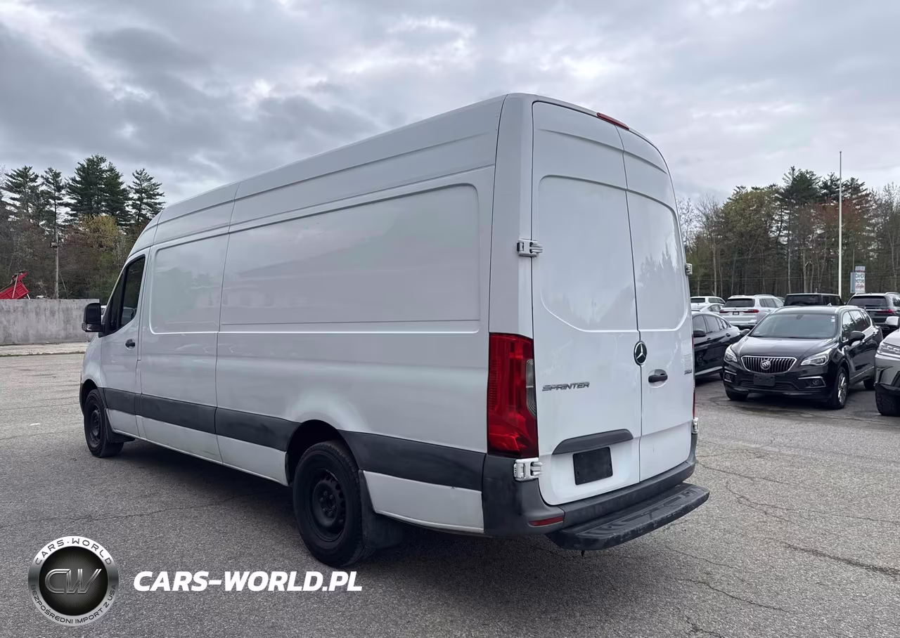 2021 Mercedes-Benz Sprinter 2500 High Roof I4 VIN:W1Y40CHY6MT061771 - 3