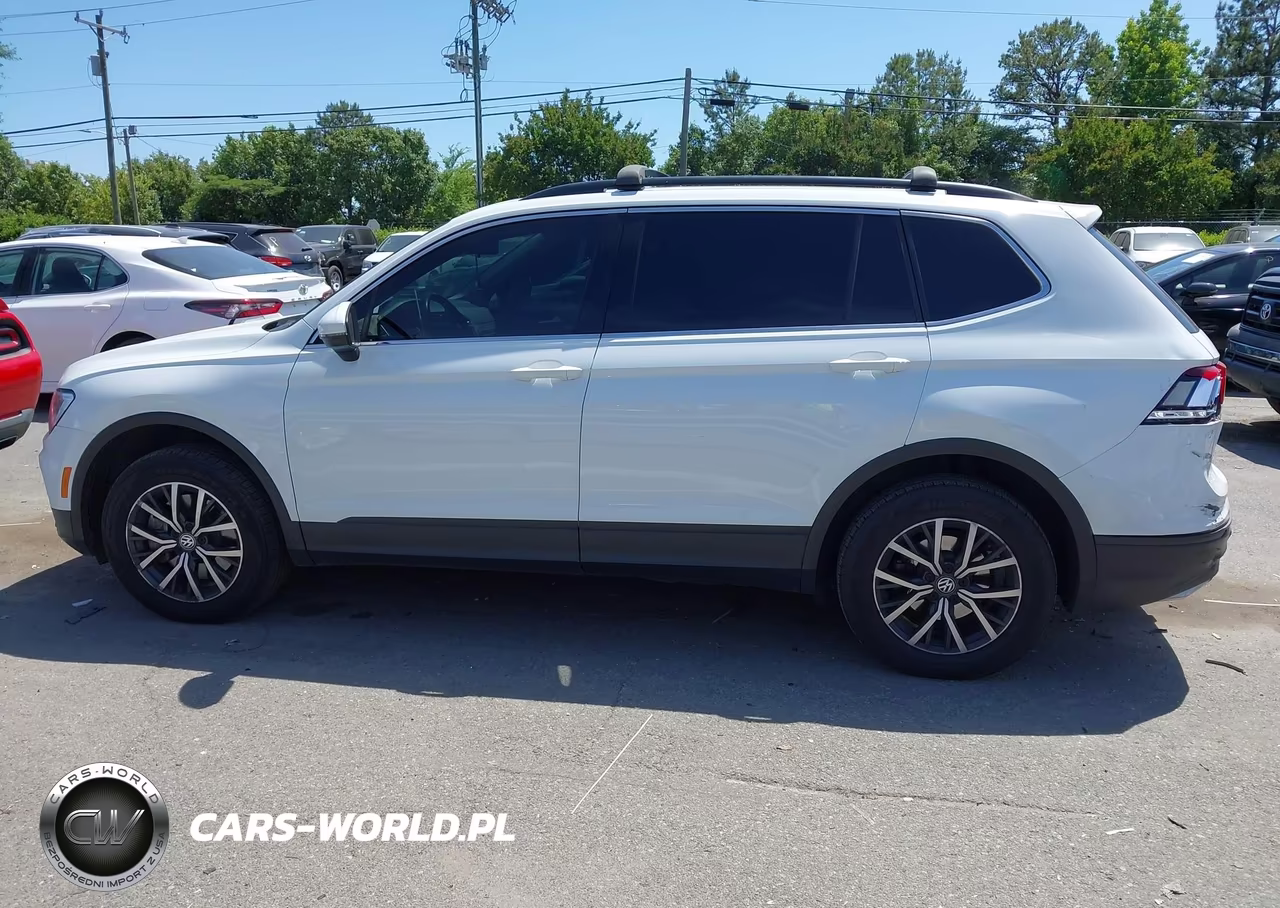 2019 Volkswagen Tiguan 2.0T Se-2.0T Sel-2.0T Sel R-Line-2.0T Sel R-Line Black VIN:3VV2B7AX6KM056775 - 14